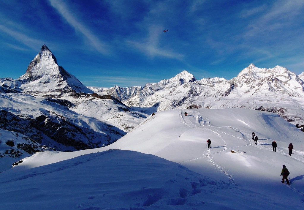 アルパインツアーで行く！ 冬のスイス　ホワイトハイキング