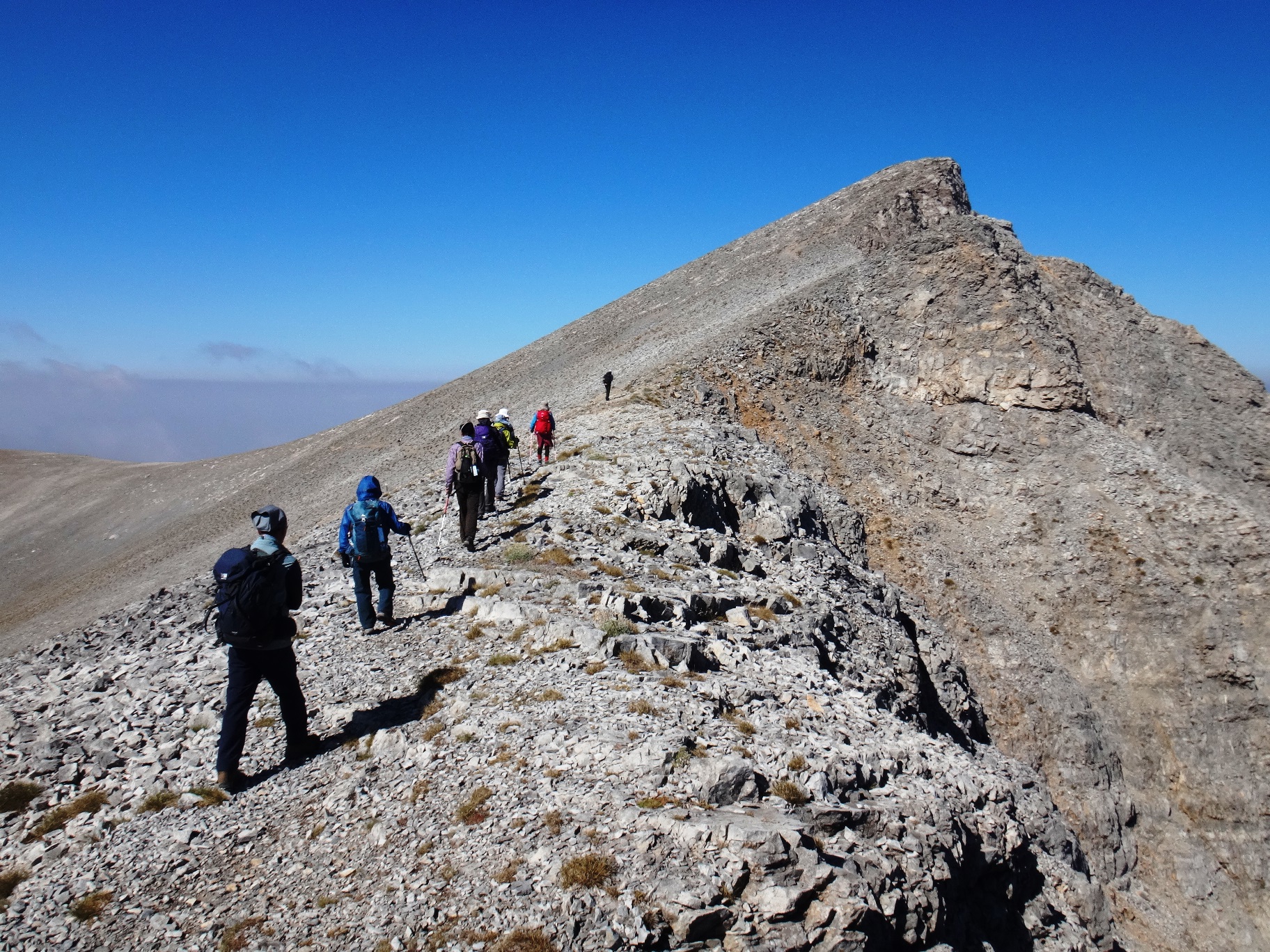8月19日出発「ギリシャ最高峰オリンポス山登頂と世界遺産メテオラ、エーゲ海クルーズ 10日間」