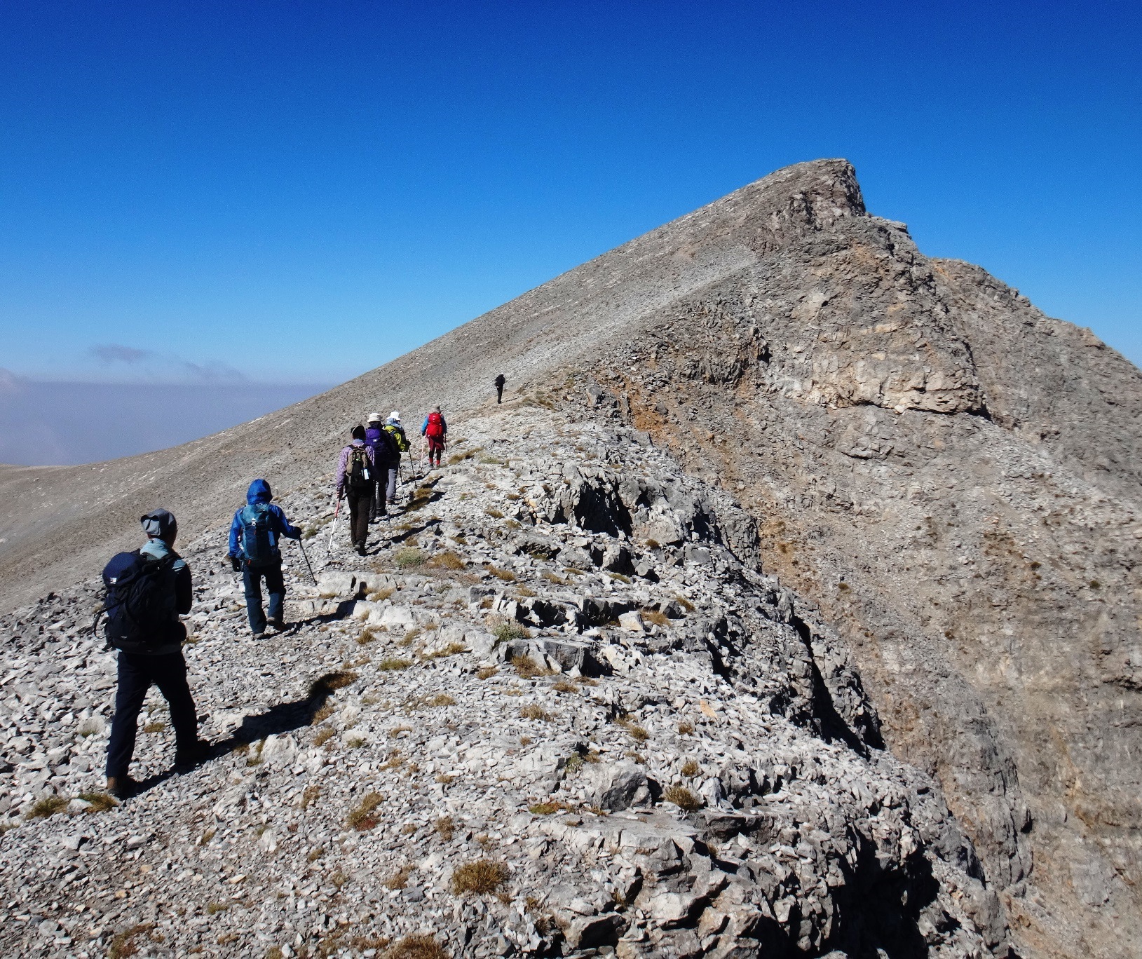 8月19日出発「ギリシャ最高峰オリンポス山登頂と世界遺産メテオラ、エーゲ海クルーズ 10日間」