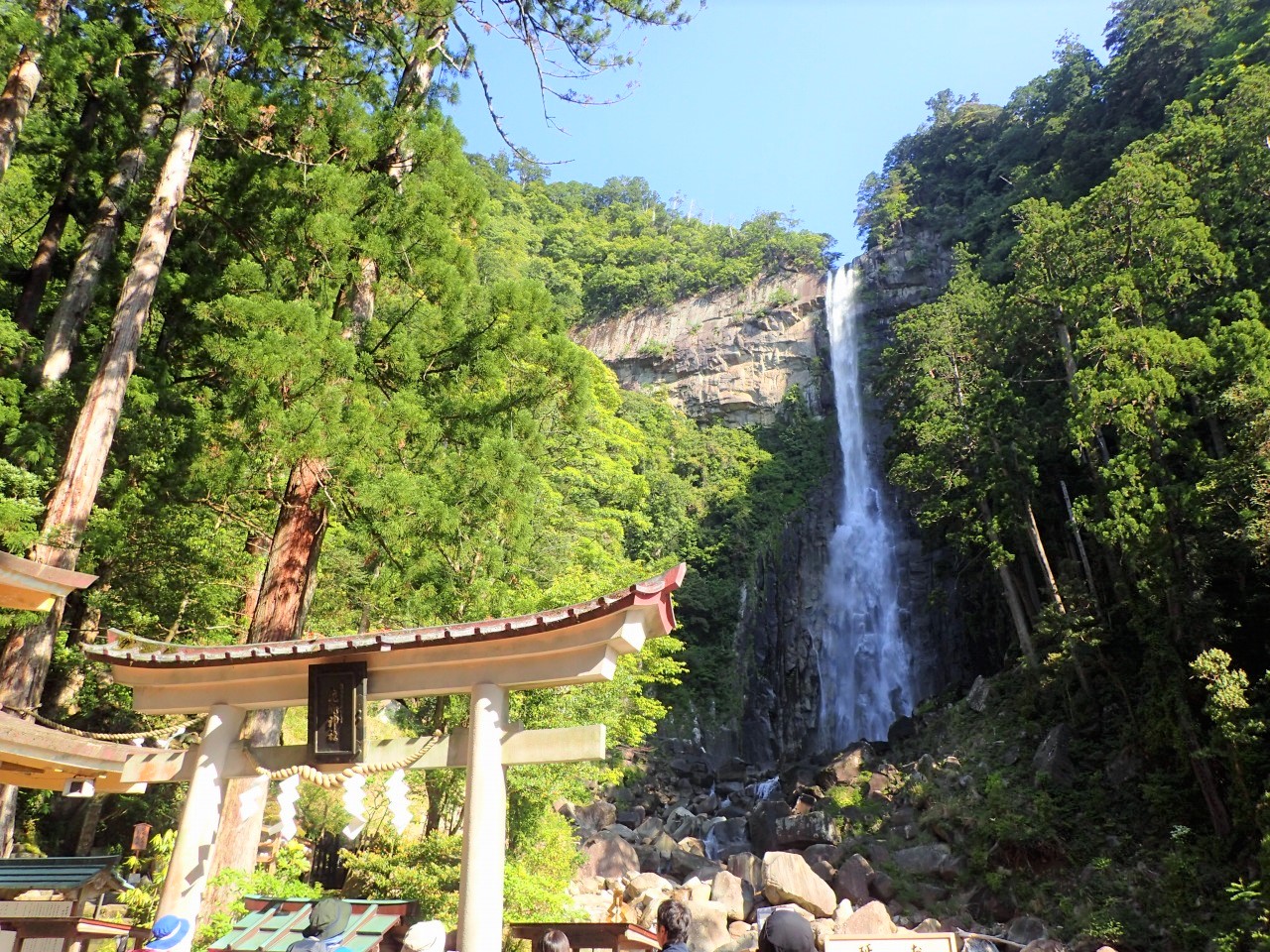 熊野三山巡りと熊野詣のクライマックスを歩く<br>熊野古道　大雲取・小雲取越え　3日間