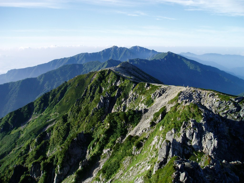 中央アルプスの名峰を縦走<br>木曽駒ヶ岳・宝剣岳から空木岳　3日間