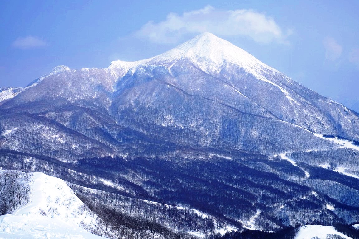 雪山講習会（ＳＴＥＰ２）　磐梯山と猫魔ヶ岳　2日間<br>～裏磐梯から会津盆地に聳える２座～