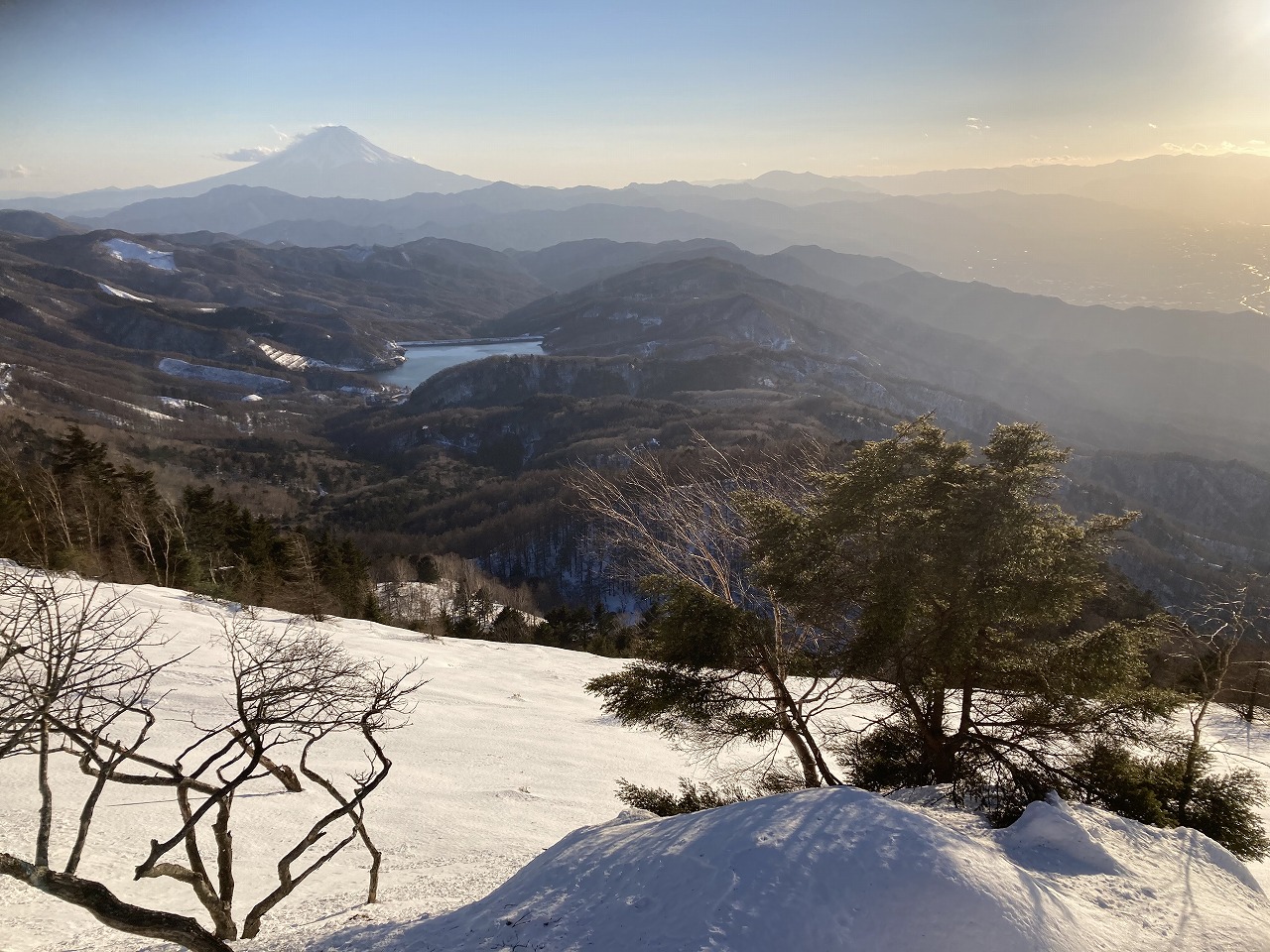 雪山講習会（入門）　大菩薩嶺縦走　2日間<br>～雪の大菩薩から小金沢連嶺へ～