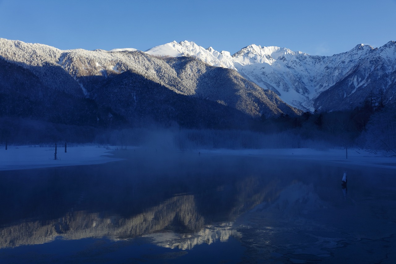 ～中の湯温泉泊・雪の北アルプス探訪～<br>フォトトレック（雪山入門）　雪の上高地と乗鞍高原スノーハイク　2日間