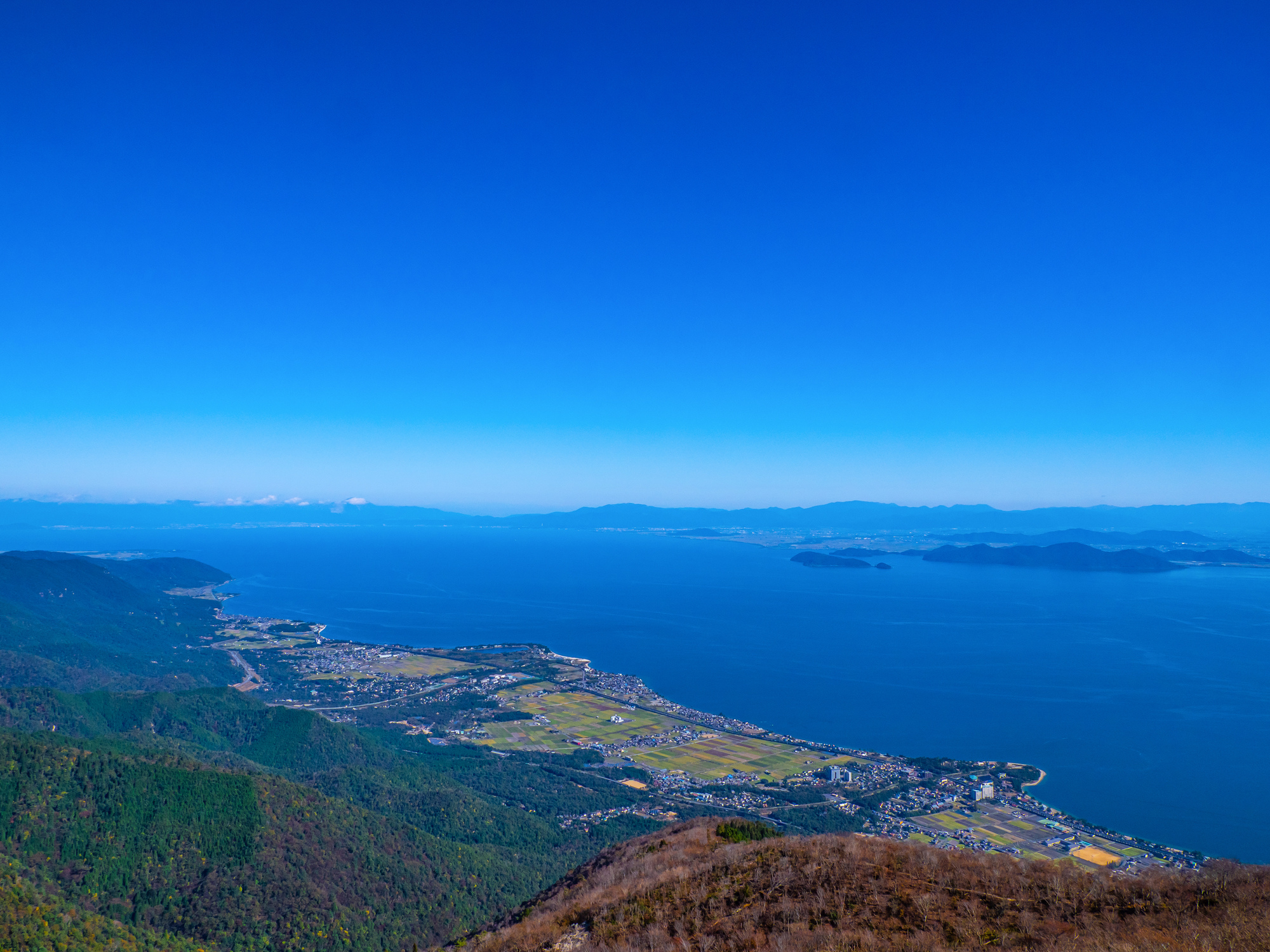 打見山頂より望む琵琶湖