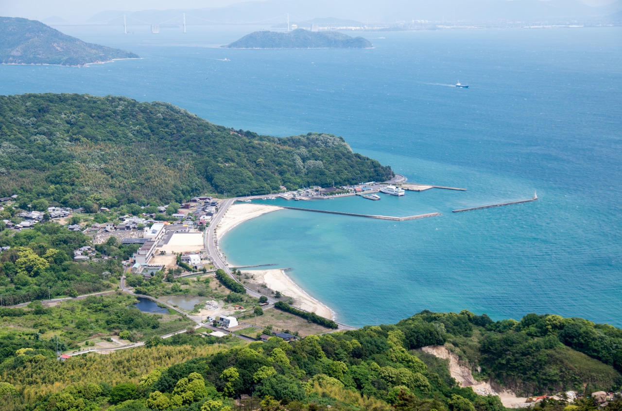 広島の心経山付近から瀬戸内海を望む