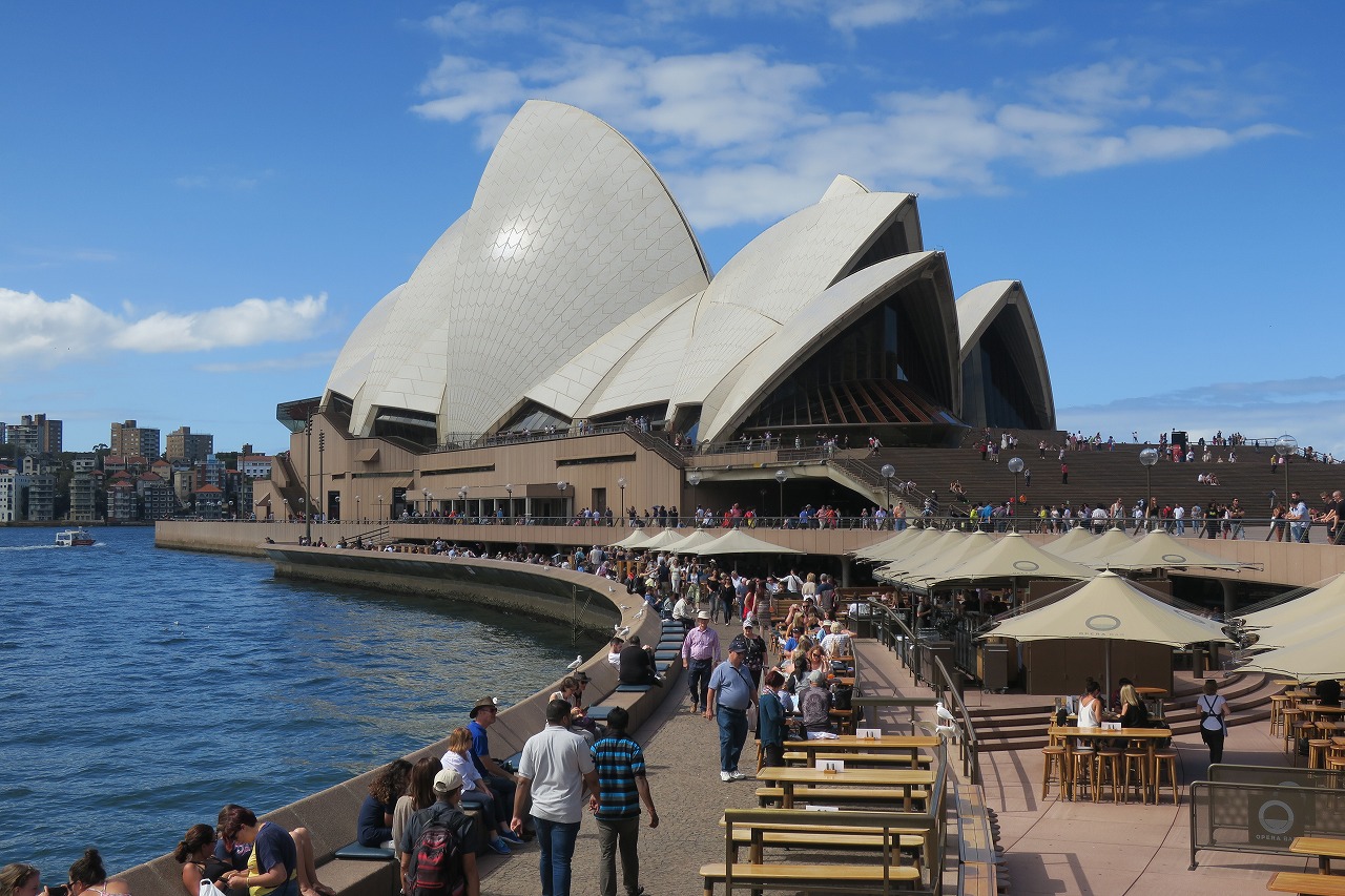 シドニーのオペラハウスは世界遺産にも登録されている
